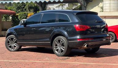 2010 Audi q7 py