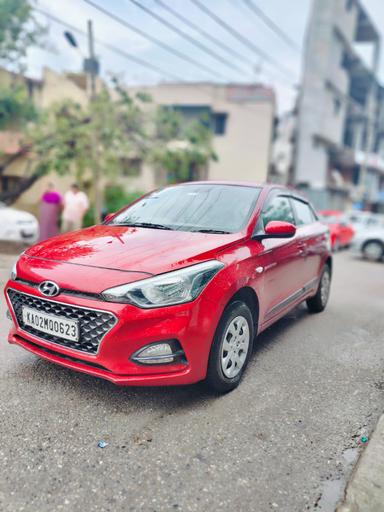 Hyundai i20 Elite magna