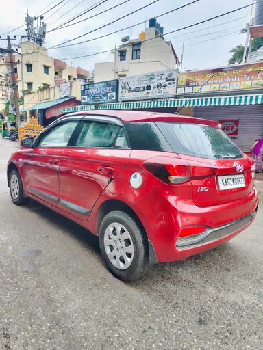 Hyundai i20 Elite magna