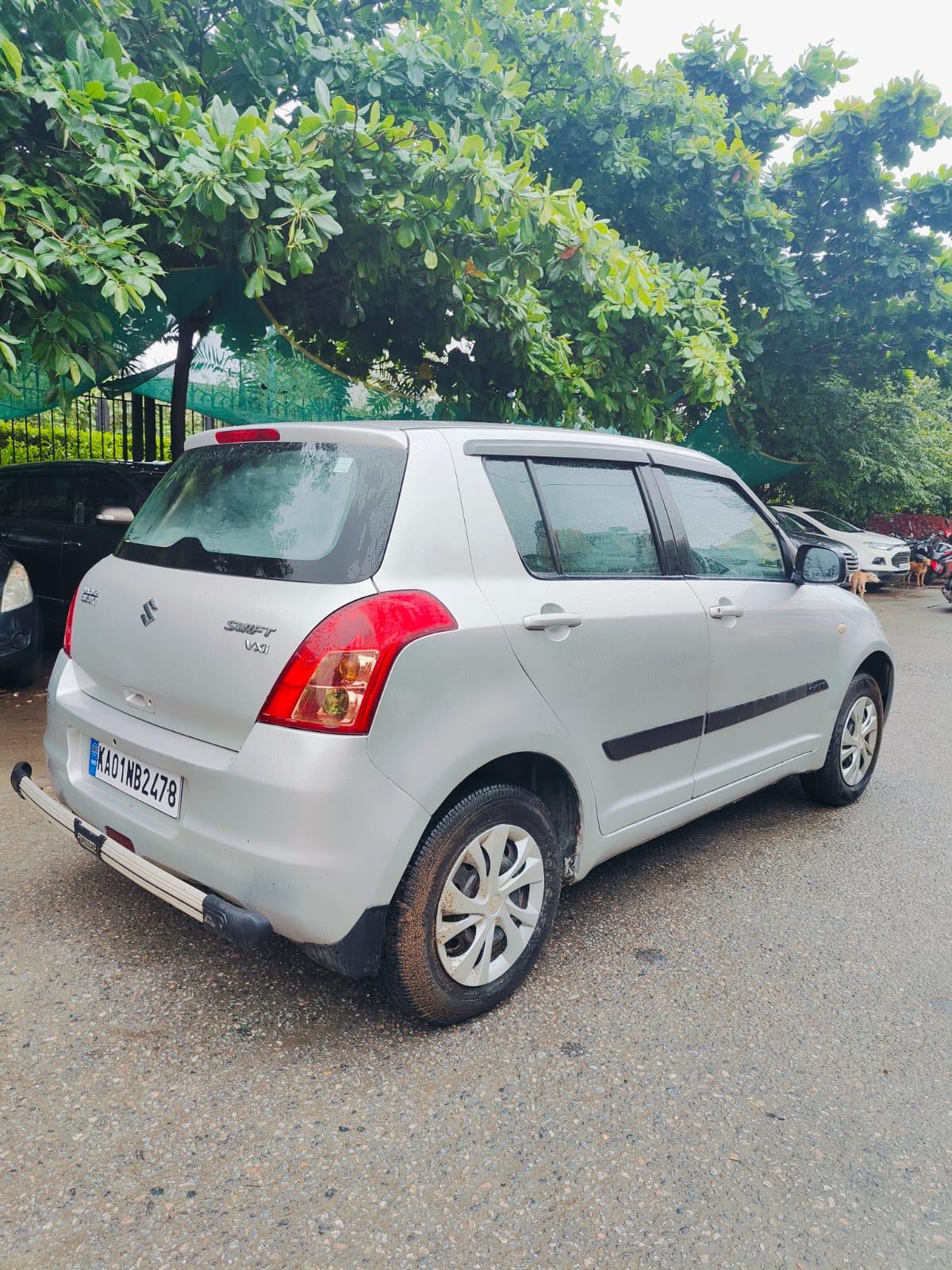 Maruti Suzuki Swift vxi