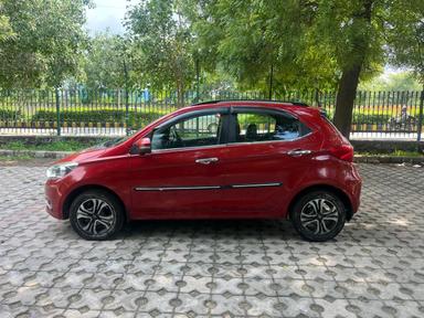 (TATA TIGOXZ 1.2 )**2019 model