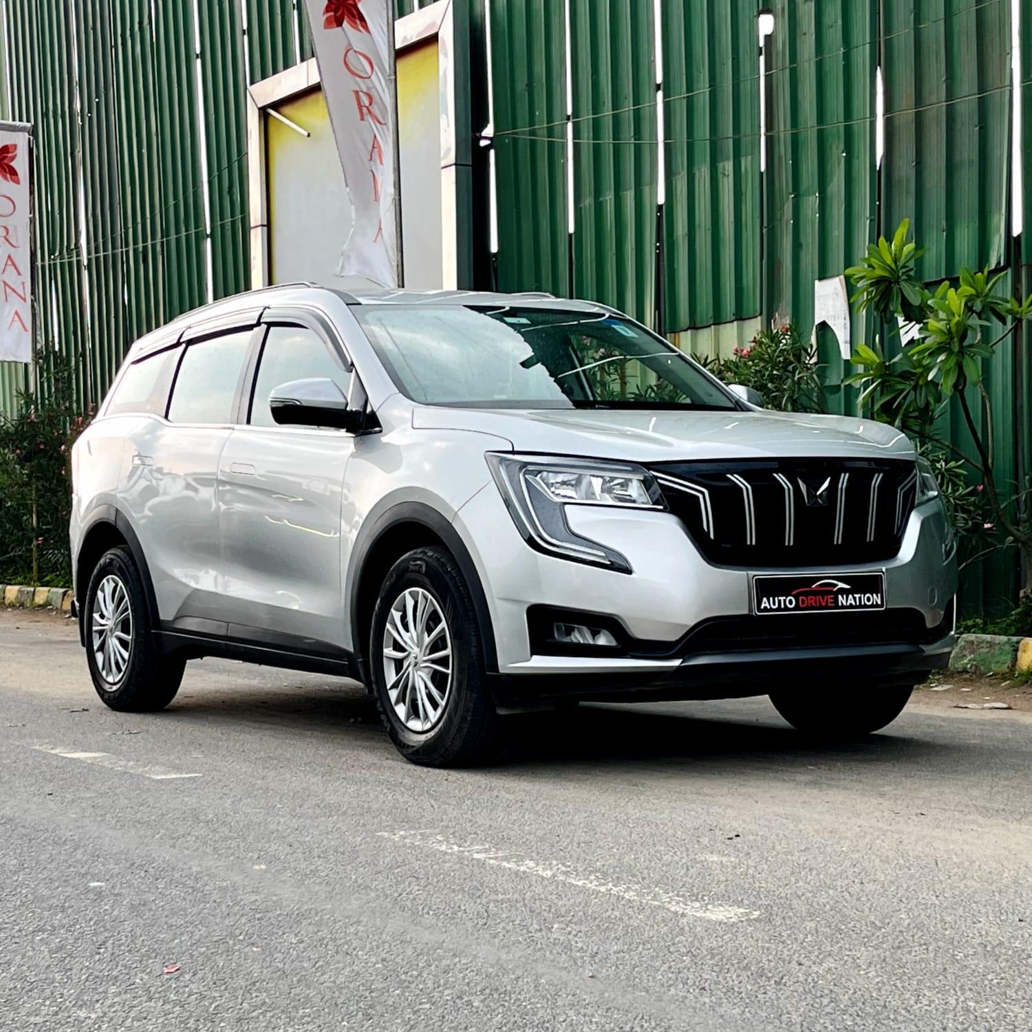 2022 MAHINDRA XUV700