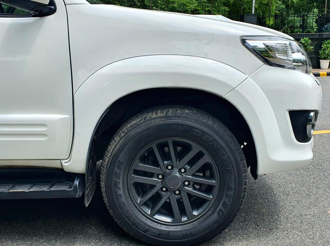 FORTUNER 3.0 L 4X4 MT