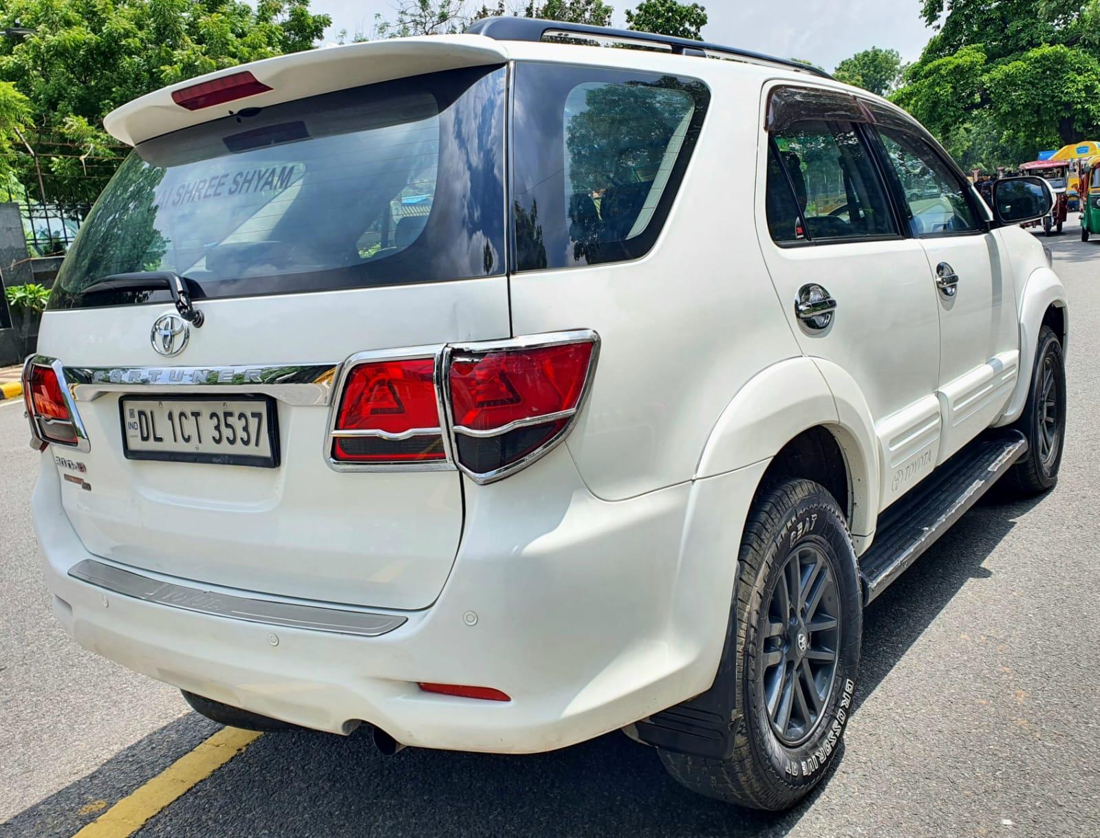 FORTUNER 3.0 L 4X4 MT