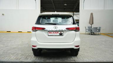 TOYOTA FORTUNER 2018