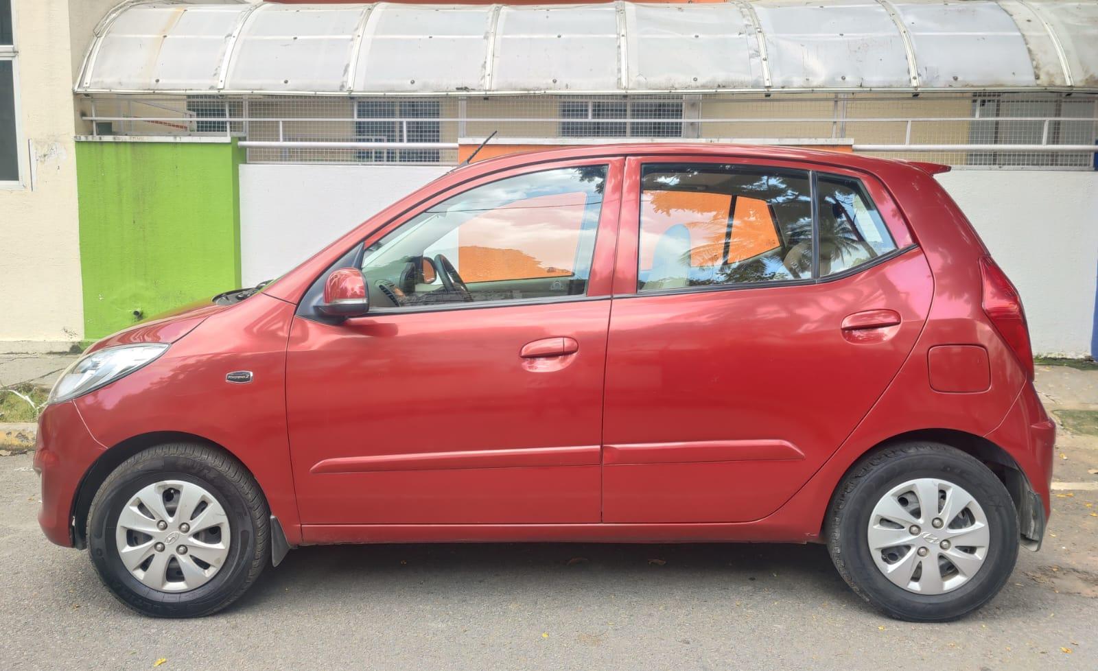 Hyundai i10 AT 2012 Petrol 1.2Ltr Asta Top End Sunroof