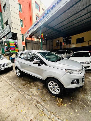 Ford Ecosportz titanium 1.5TDCI 2015