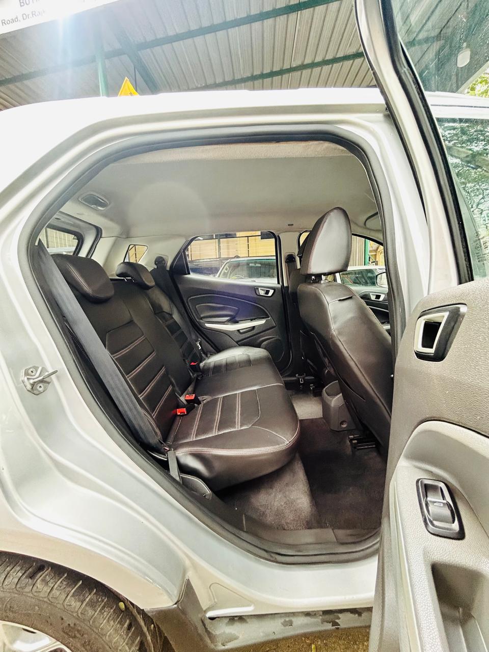 Ford Ecosportz titanium 1.5TDCI 2015