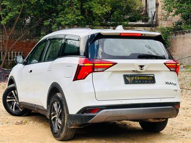 Mahindra XUV 700 Ax5 MT petrol model 2022 running 58k HR number