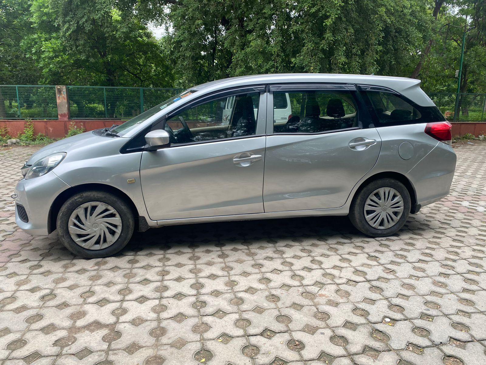 MOBILIO 1.5 S MT I-VTEC