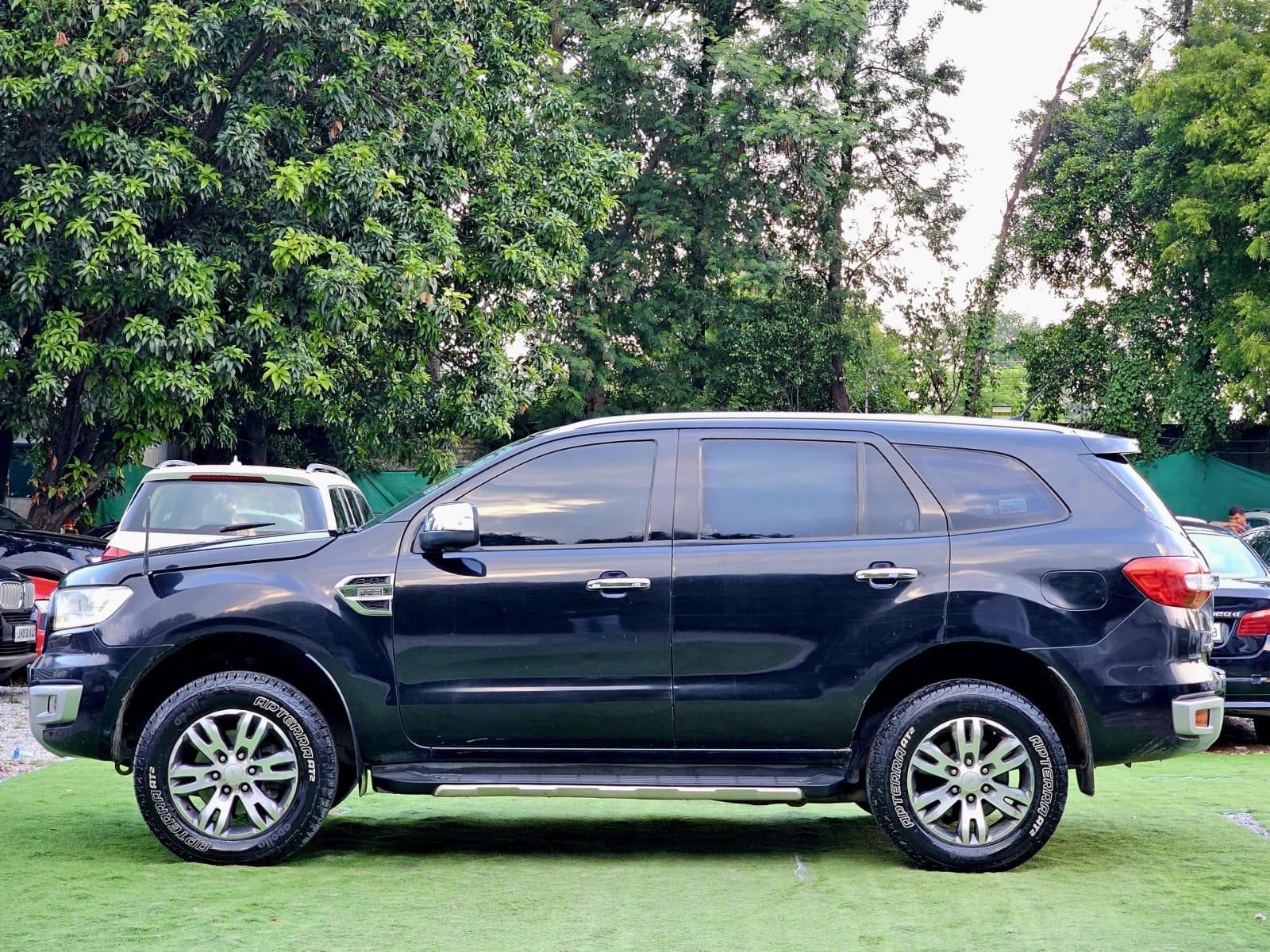 Ford Endeavour 3.2L Titanium