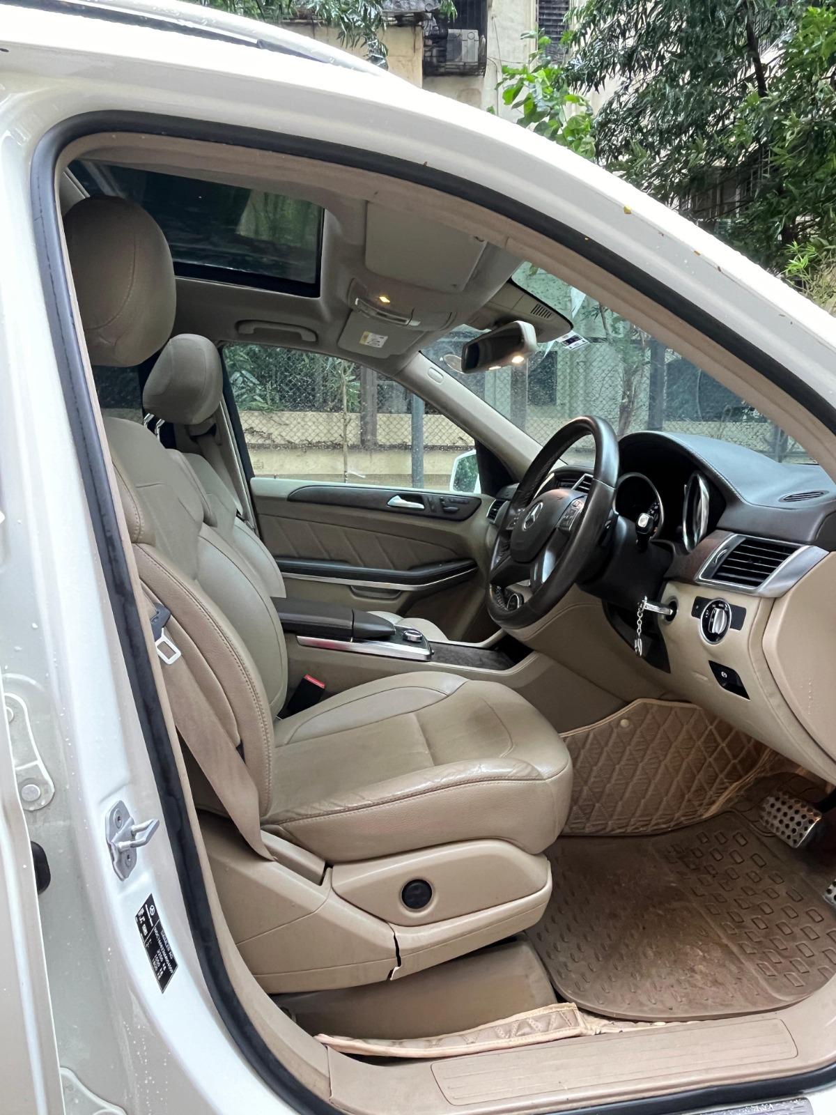 MERCEDES-BENZ GL 350 CDI AT