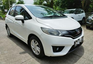 Honda Jazz V Automatic 2015