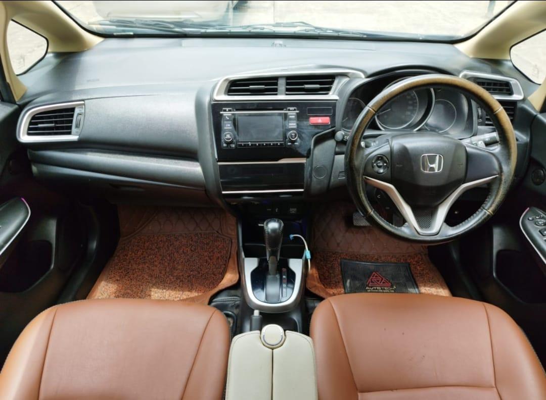 Honda Jazz V Automatic 2015