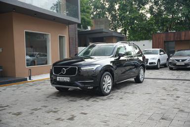 VOLVO XC90 2017