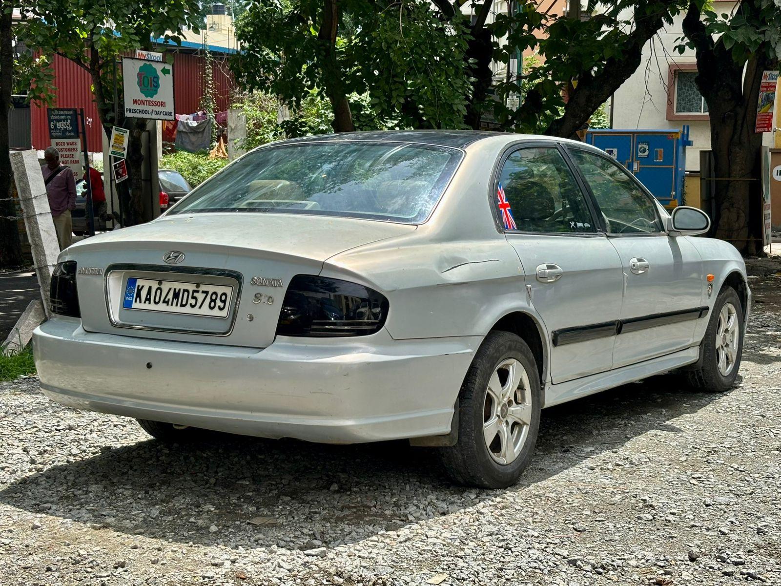 HYUNDAI SONATA