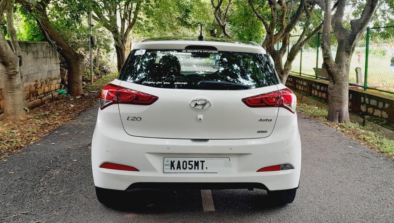 HYUNDAI I20 ELITE ASTA 2016 MT