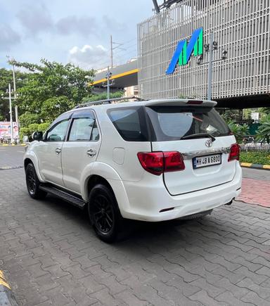 TOYOTA FORTUNER 3.0L 2WD