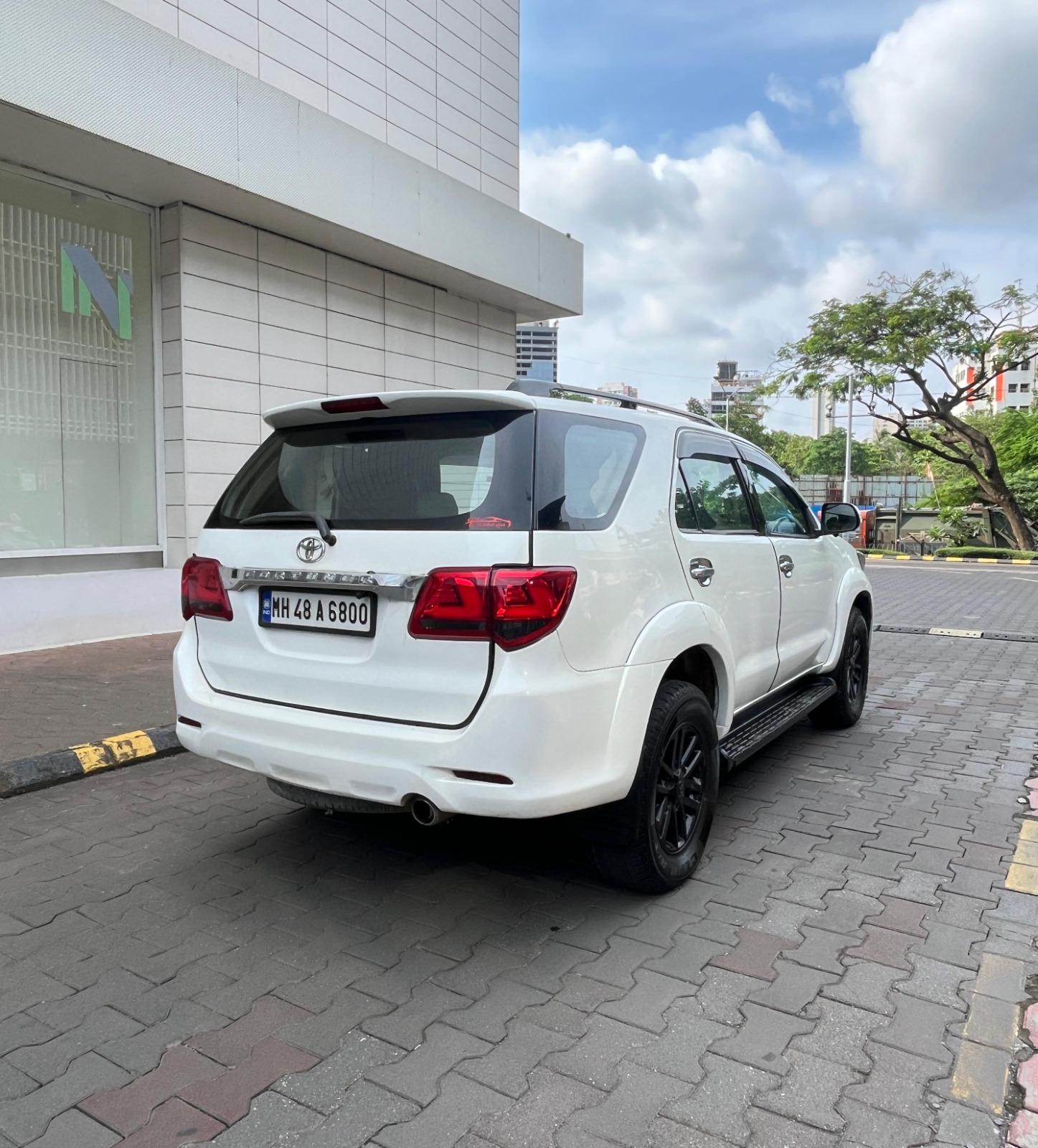 TOYOTA FORTUNER 3.0L 2WD