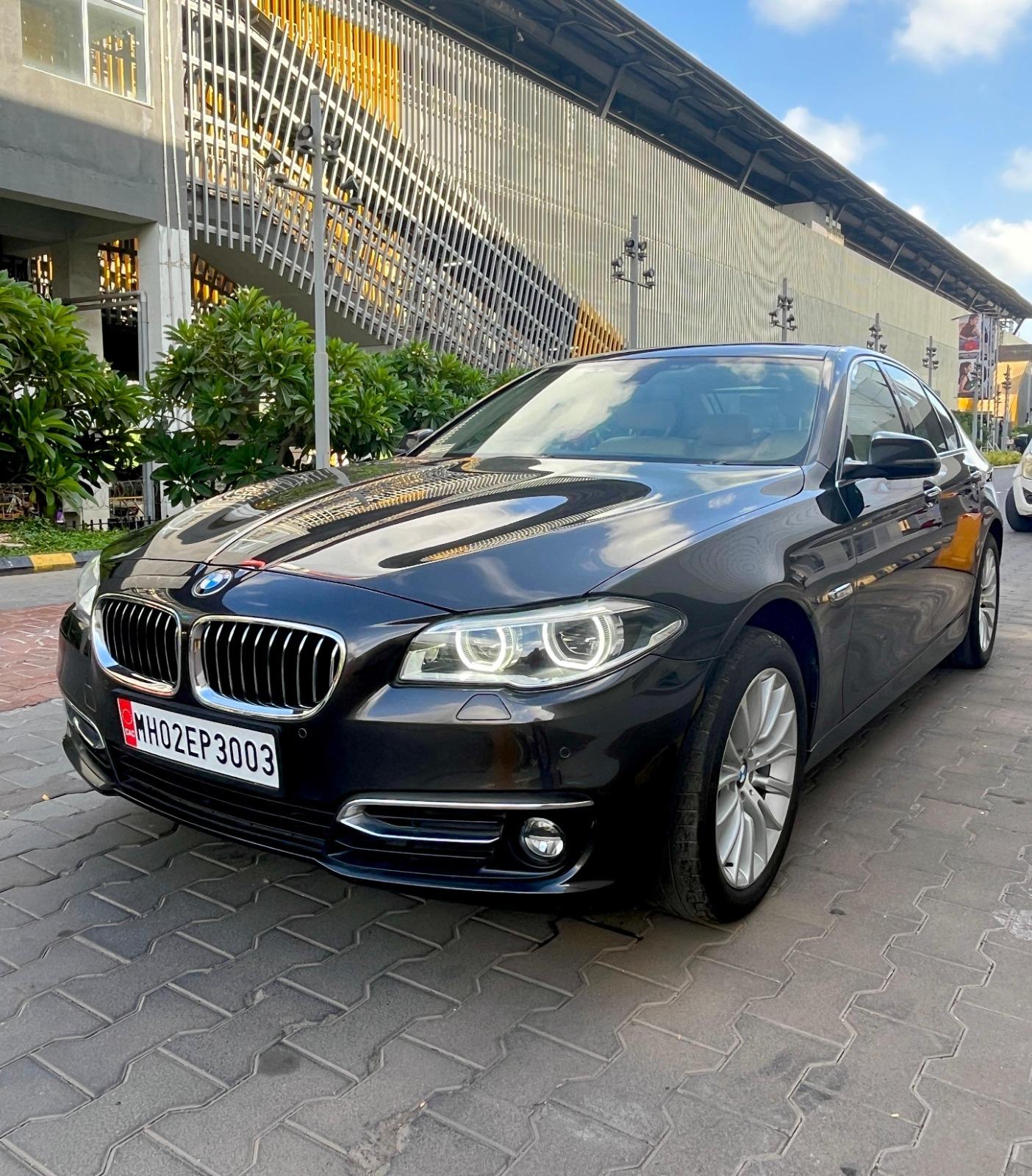 BMW 5-SERIES 520D LUXURY LINE