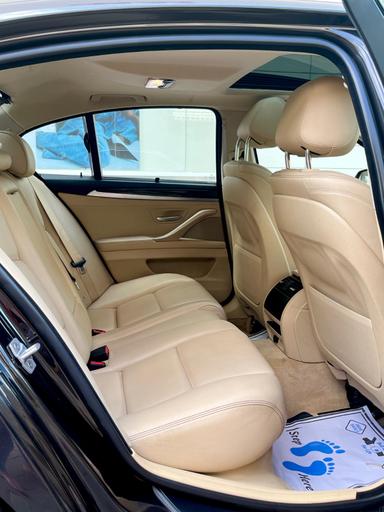 BMW 5-SERIES 520D LUXURY LINE