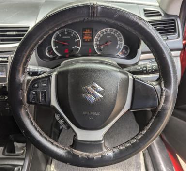 Maruti Suzuki Swift ZDi Button-Start Top-End