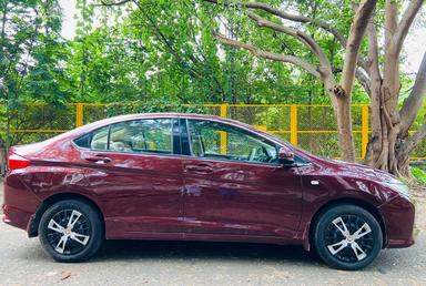 HONDA CITY I-VTEC AUTOMATIC 2014 MODEL 1ST OWNER