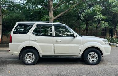 Tata safari storme