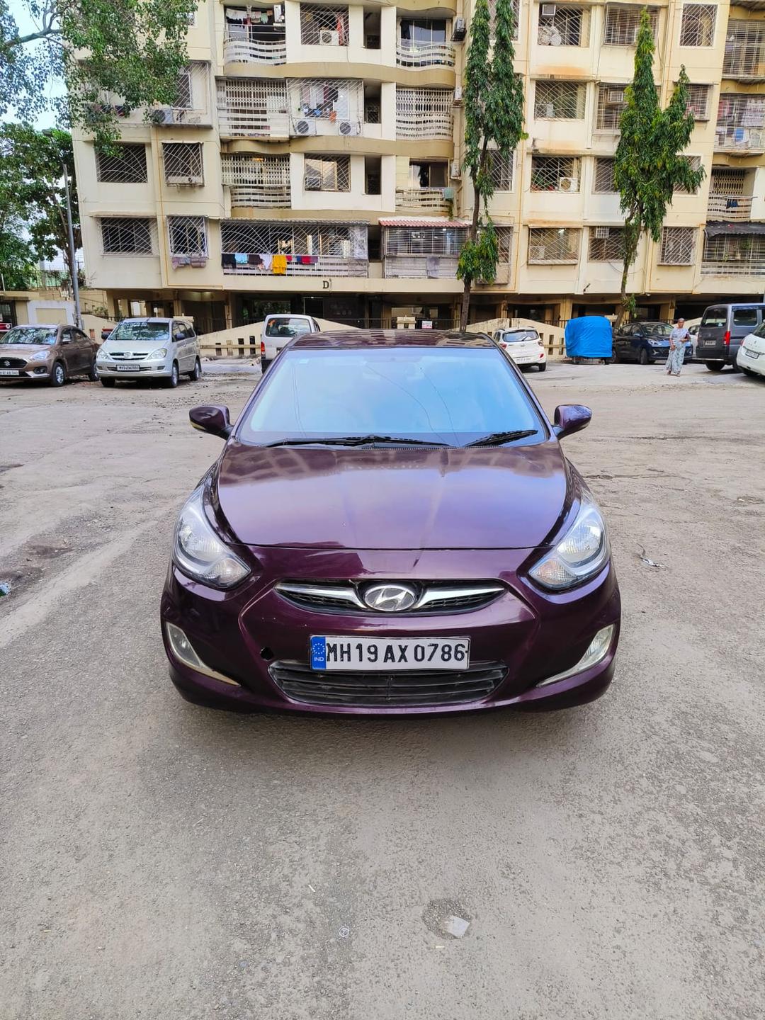 Hyundai Verna sx