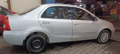 TOYOTA ETIOS G PETROL MODEL 2011