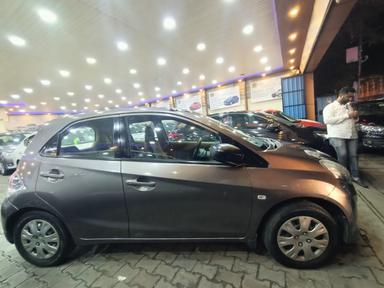 HONDA BRIO PETROL MODEL 2012