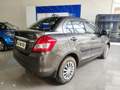 S.Dzire vxi