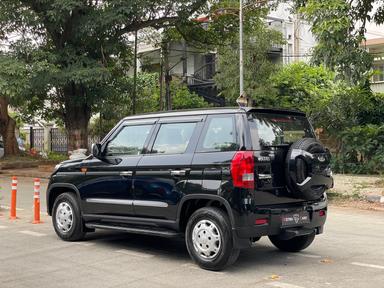 2021 MAHINDRA BOLERO NEO N8