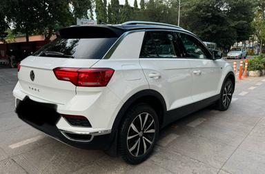 VOLKSWAGEN T-ROC 1.5 TSI DSG