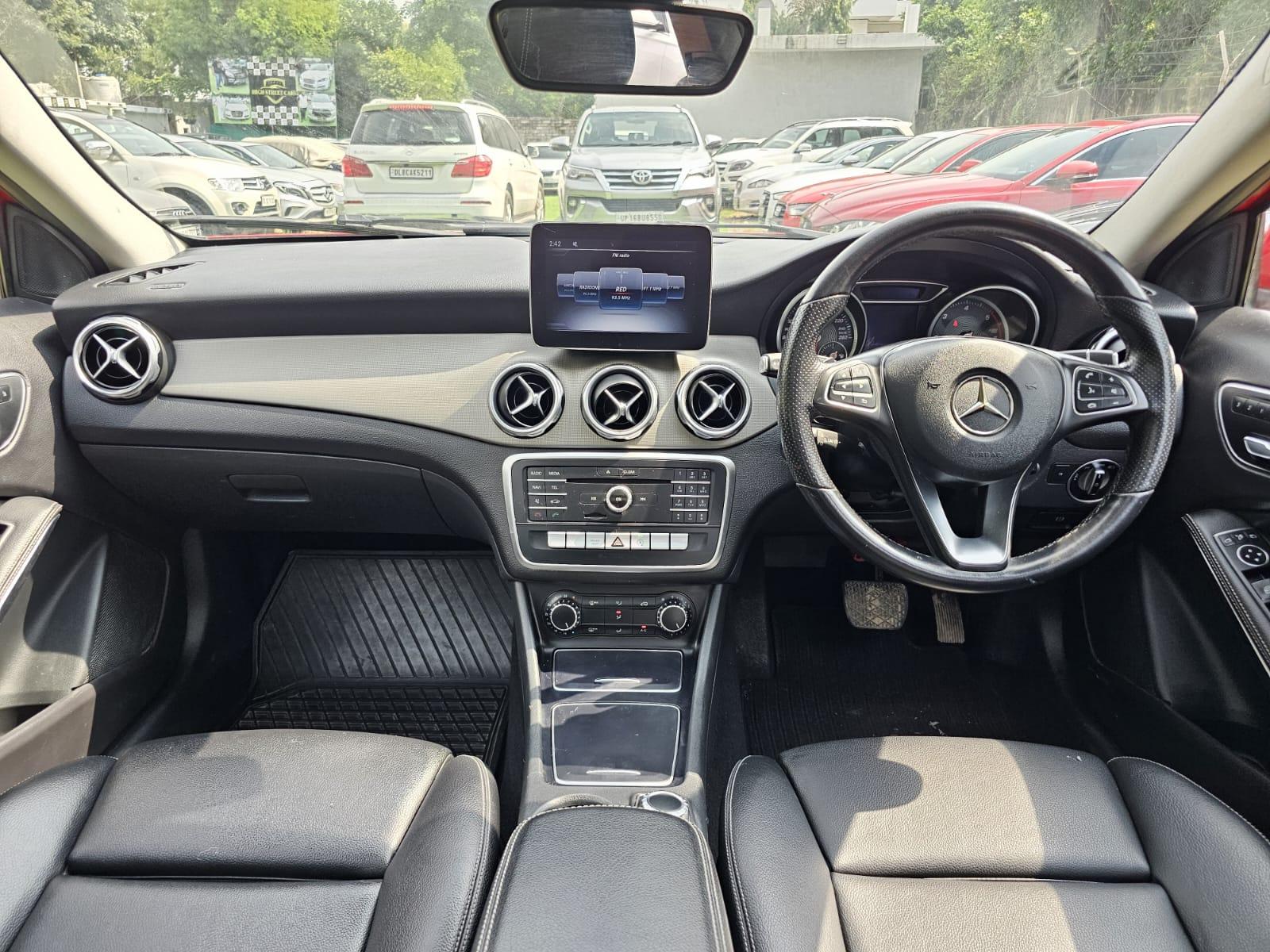 Mercedes GLA200 CGI