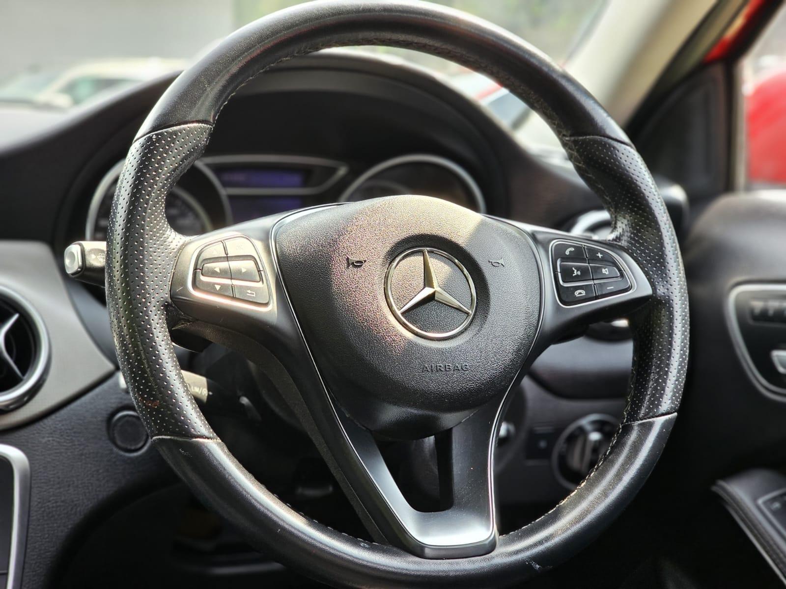 Mercedes GLA200 CGI