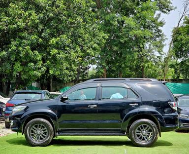 Toyota Fortuner 4×4