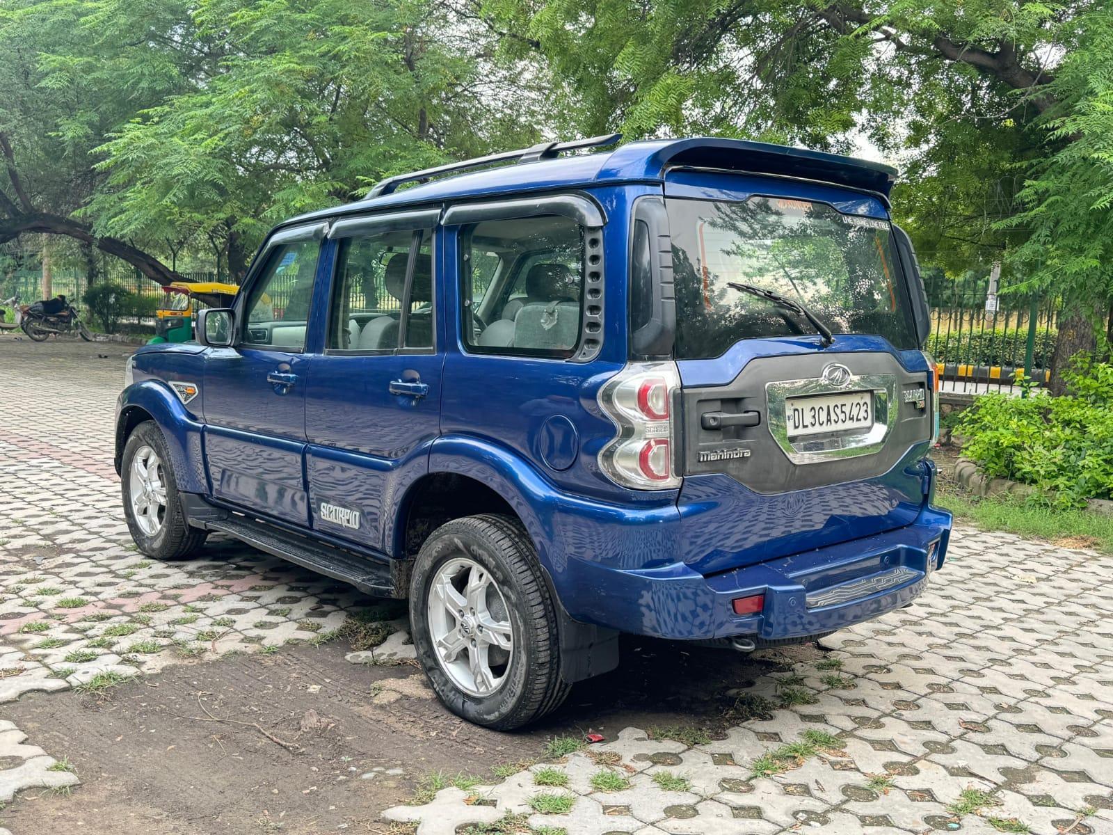 2015 Mahindra Scorpio S8 Diesel Manual DL