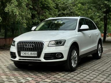 2013 AUDI Q5 2.0 TDI DIESEL AUTO CH-01