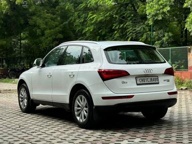 2013 AUDI Q5 2.0 TDI DIESEL AUTO CH-01