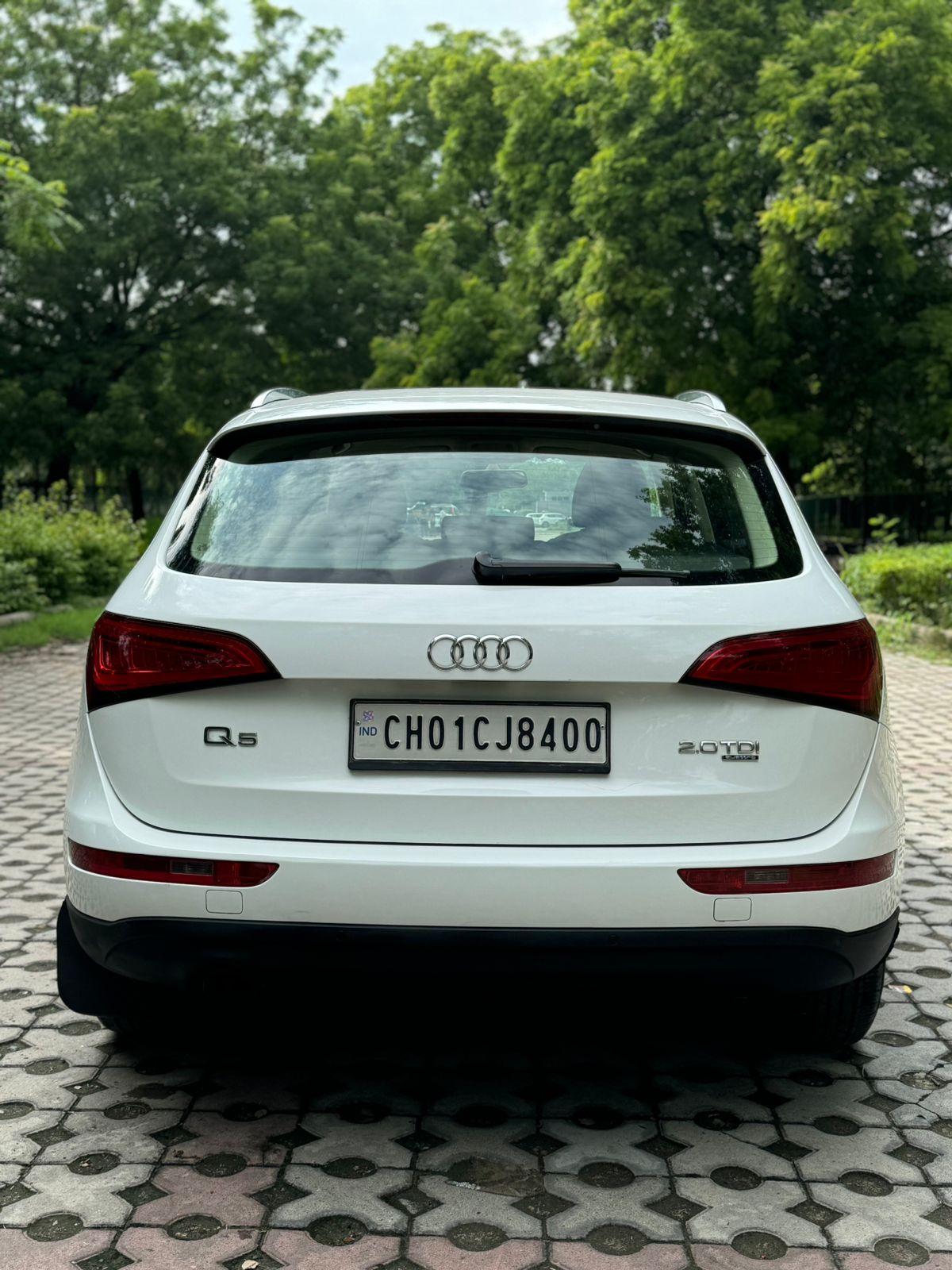 2013 AUDI Q5 2.0 TDI DIESEL AUTO CH-01