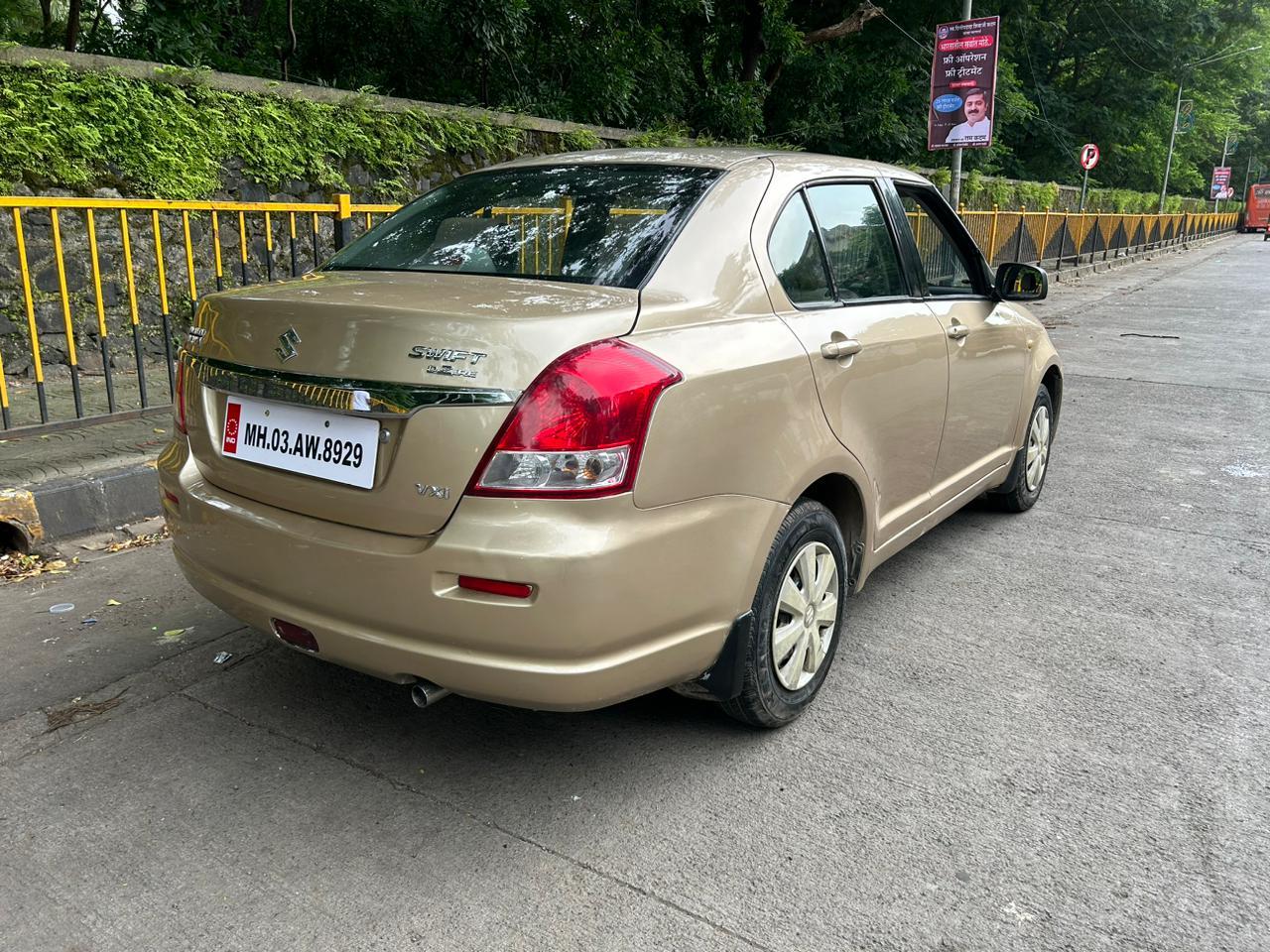 Swift Dzire Vxi
2010