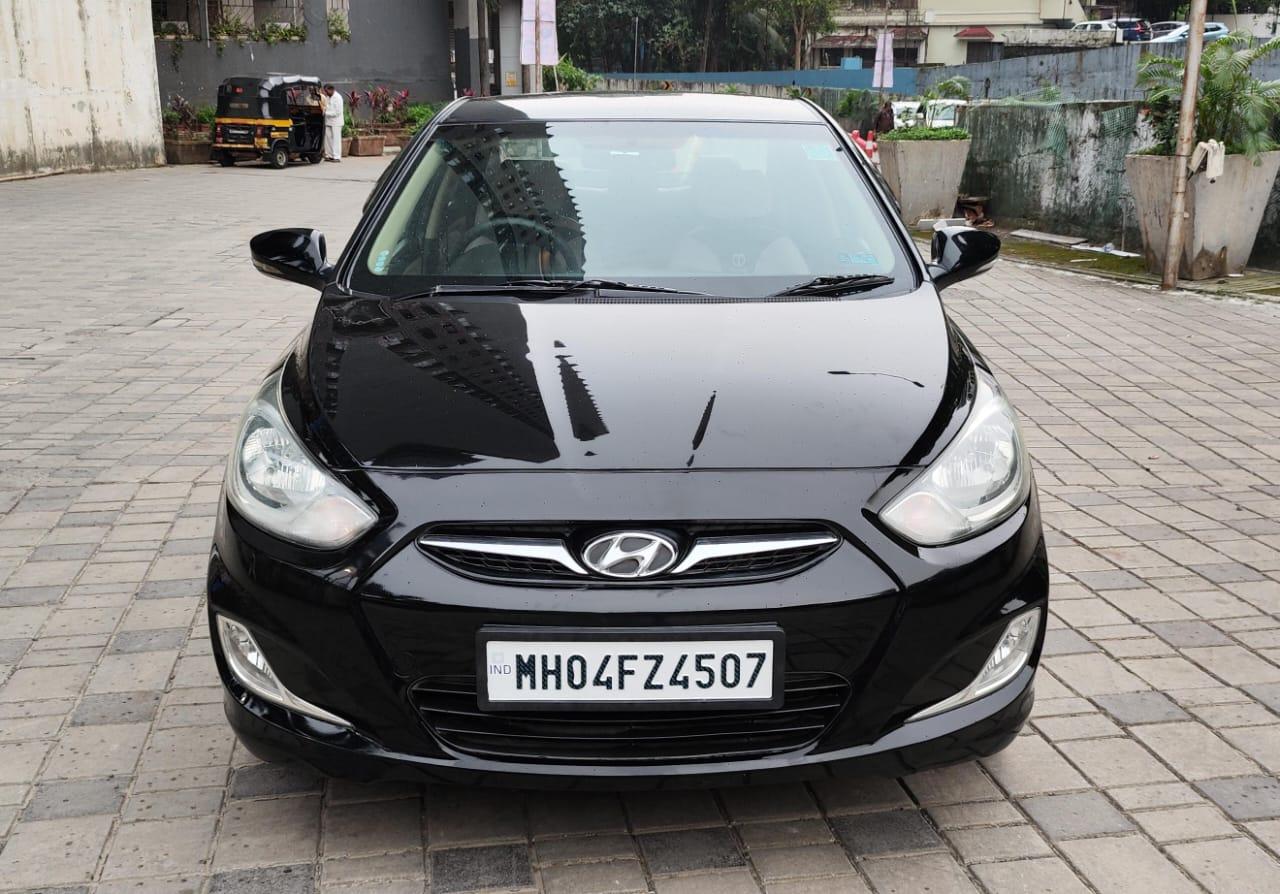 Hyundai Verna SX Black Beauty 
2013