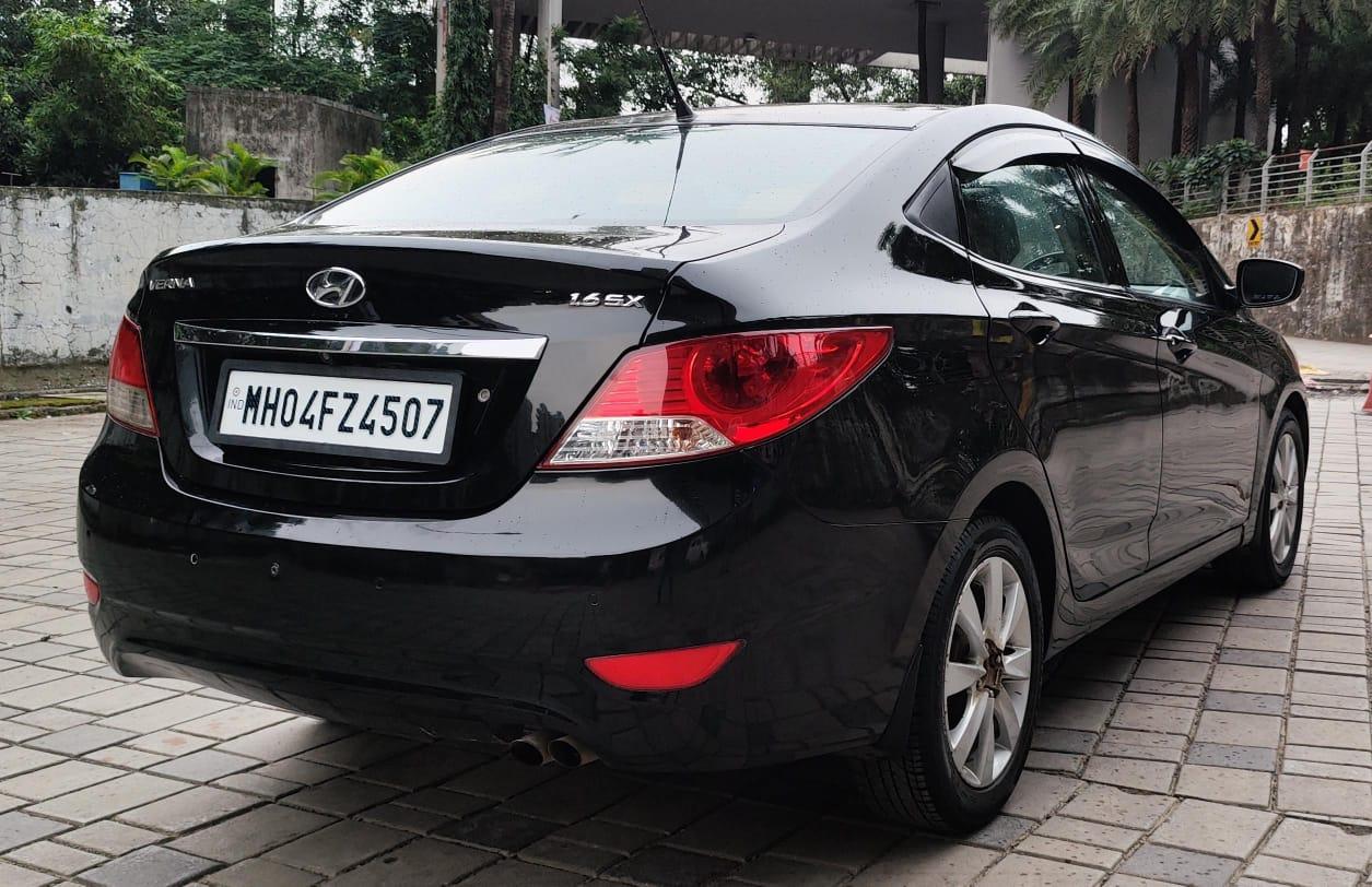 Hyundai Verna SX Black Beauty 
2013