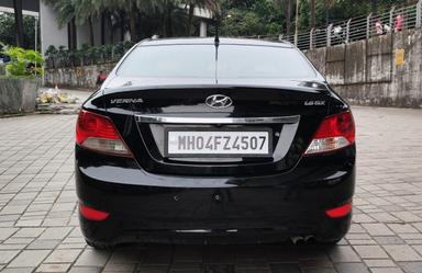 Hyundai Verna SX Black Beauty 
2013