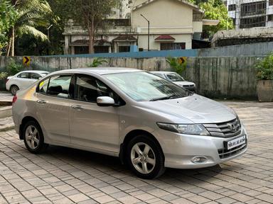 Honda City ivtec V AT 
2009