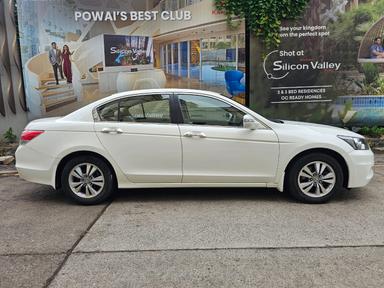 Accord 2.4 AT
Sunroof 
2014