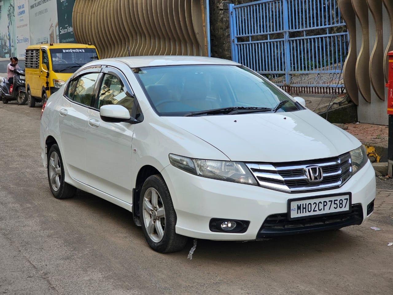 Honda City ivtec SMT 
2012