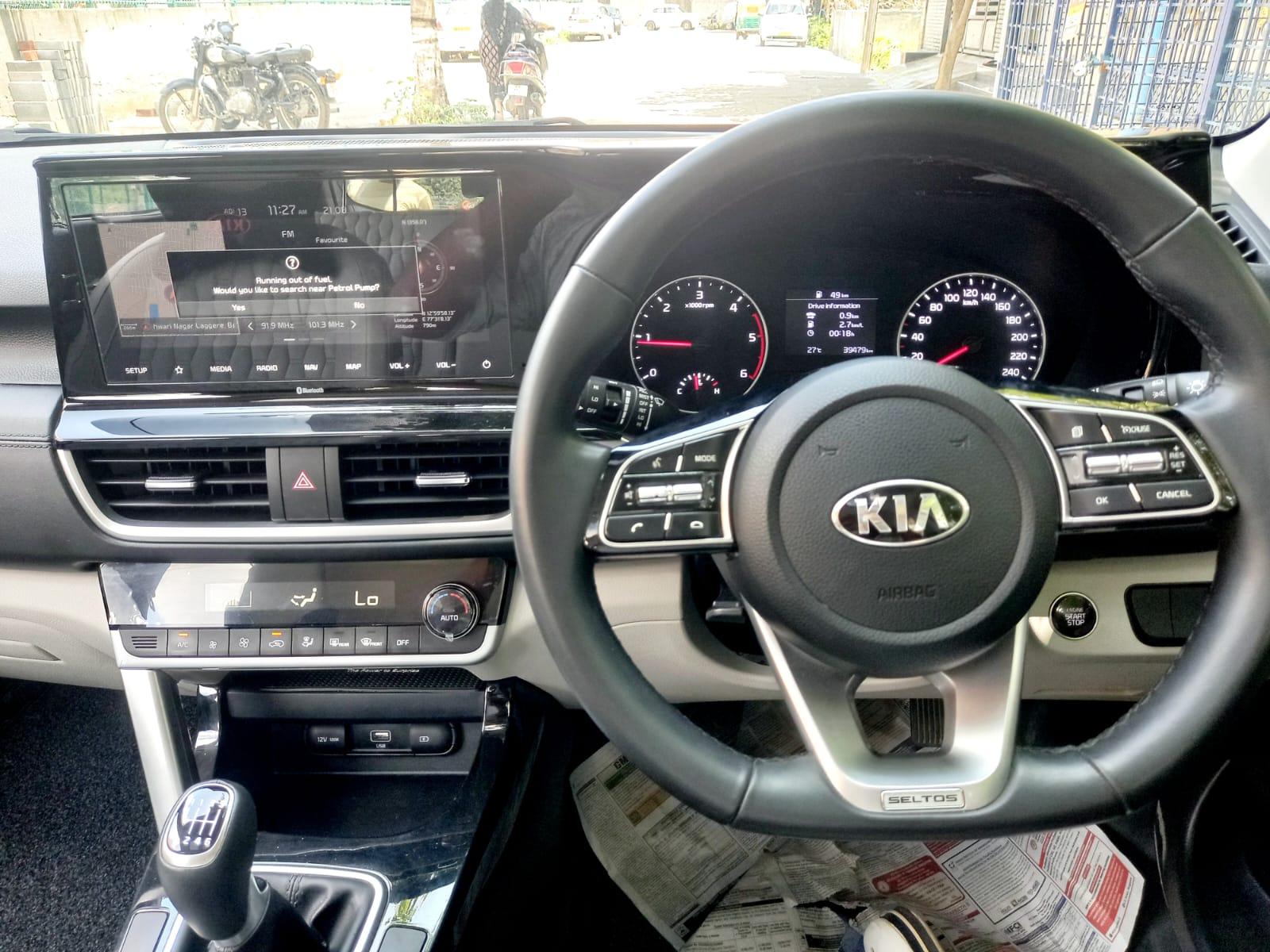 KIA SELTOS HTX