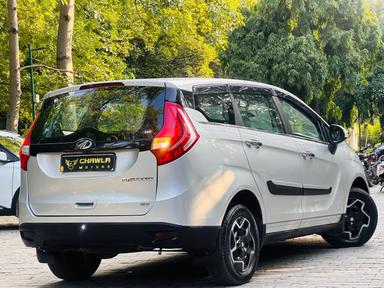 Mahindra Marazzo M2 model 2019 running 62k DL number